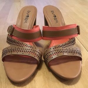Heels 3in  Size 10 Slipon Tan/Peach